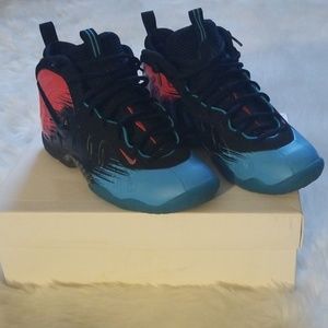 SPIDERMAN LITTLE POSITE PRO